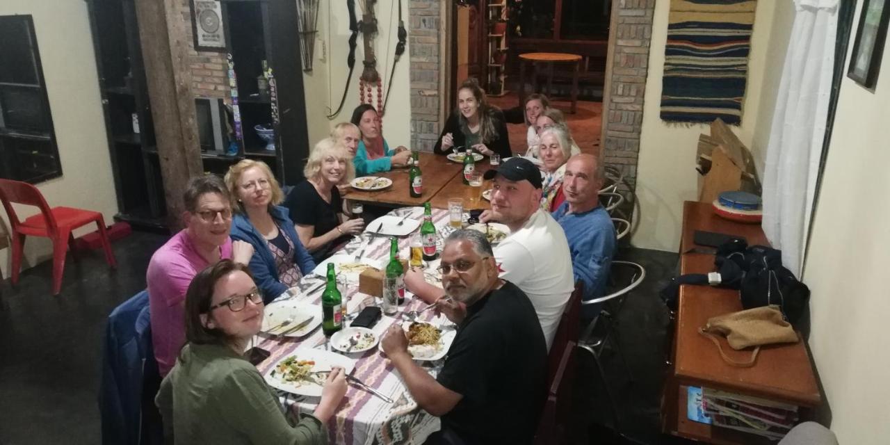 Smiley'S Homestay Berastagi Pokoj fotografie