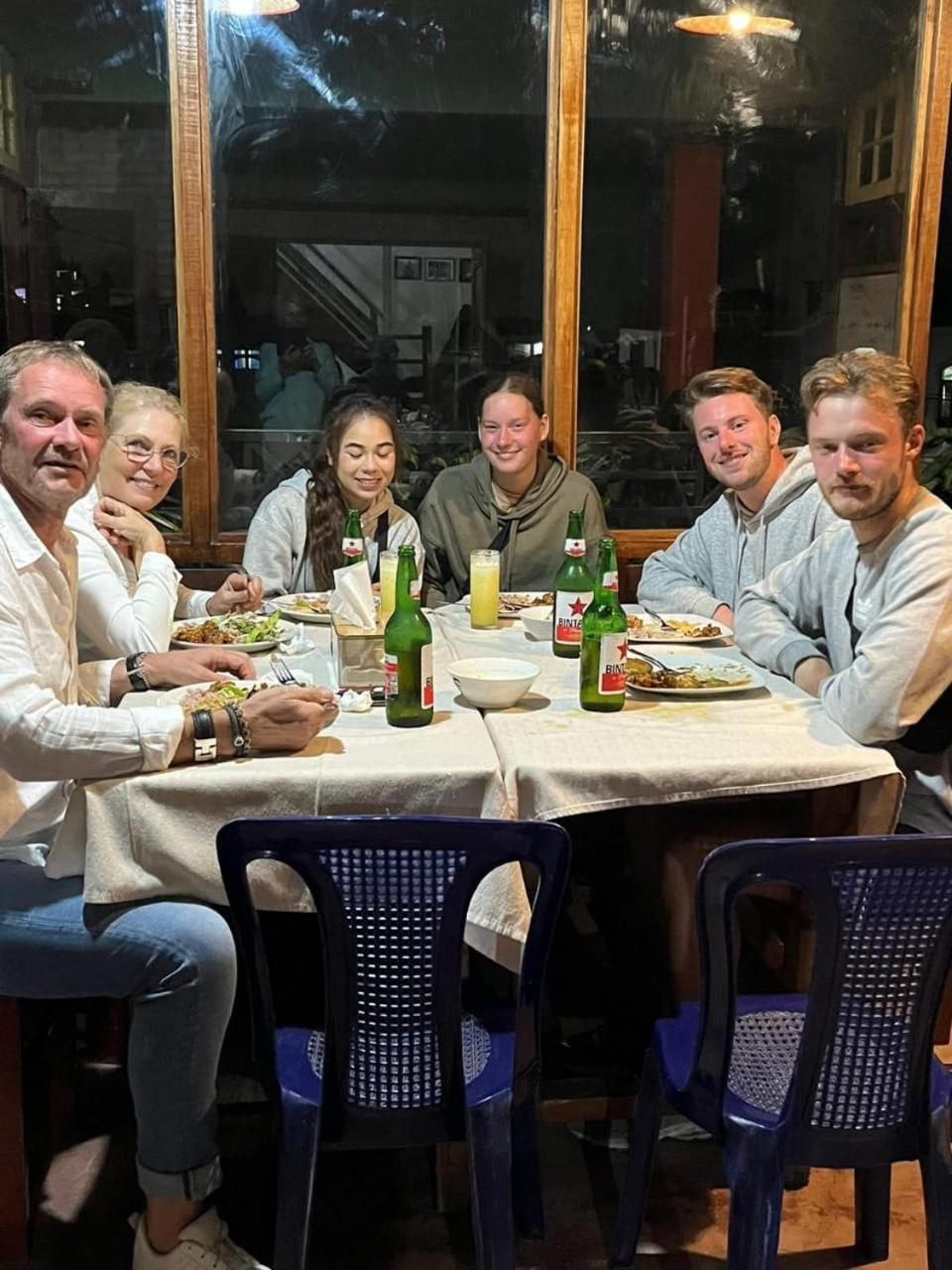 Smiley'S Homestay Berastagi Exteriér fotografie