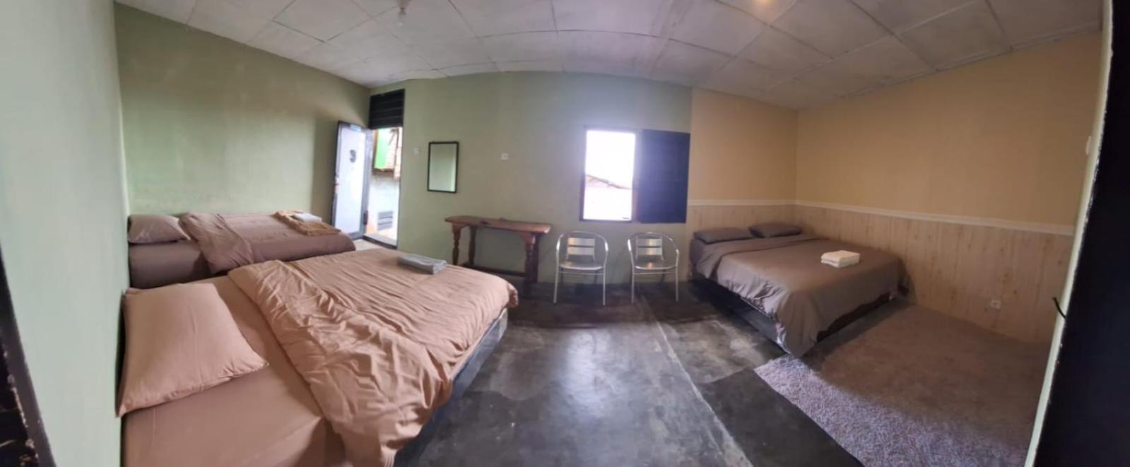 Smiley'S Homestay Berastagi Pokoj fotografie