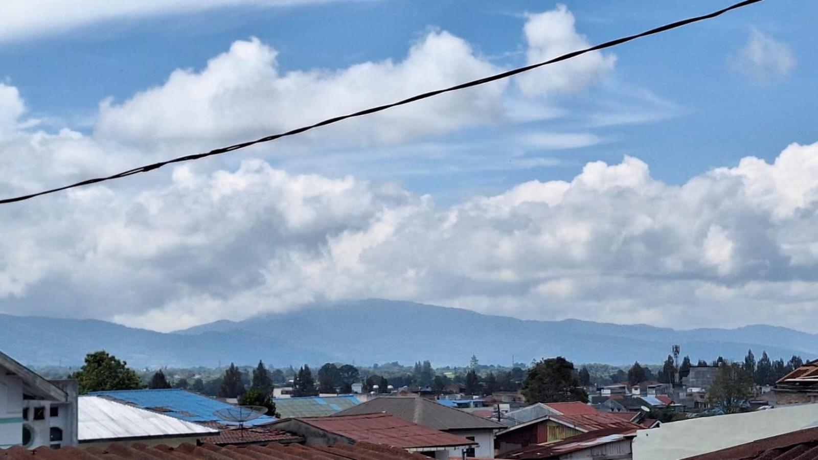 Smiley'S Homestay Berastagi Pokoj fotografie