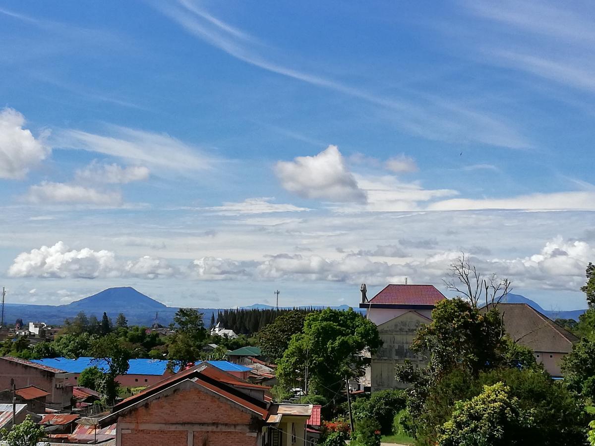 Smiley'S Homestay Berastagi Exteriér fotografie