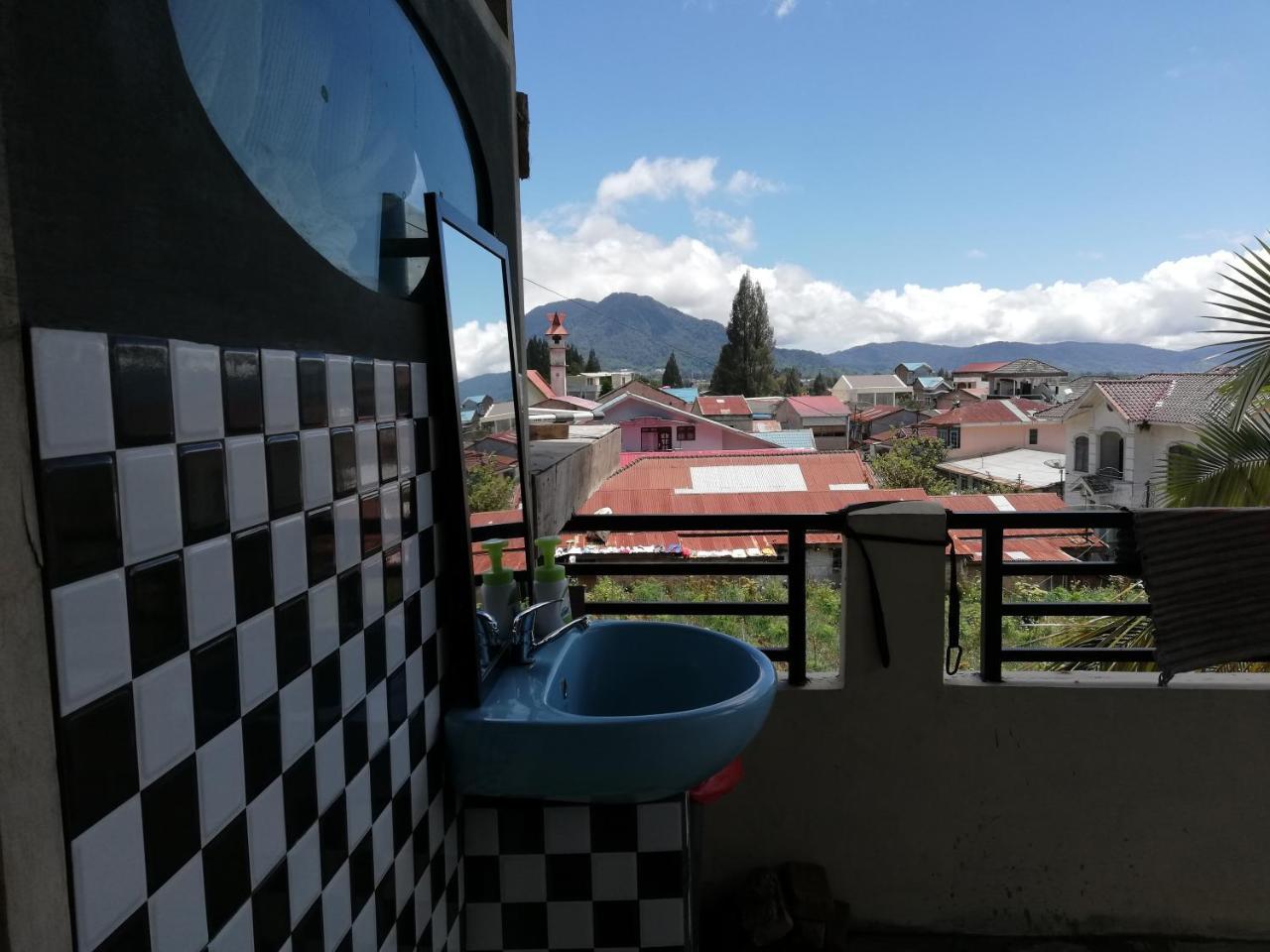 Smiley'S Homestay Berastagi Exteriér fotografie